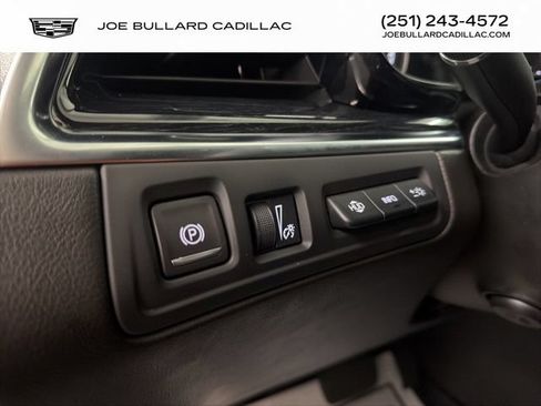 New 2026 Cadillac XT5 Premium Luxury w/ Driver Assist Package FWD image 17