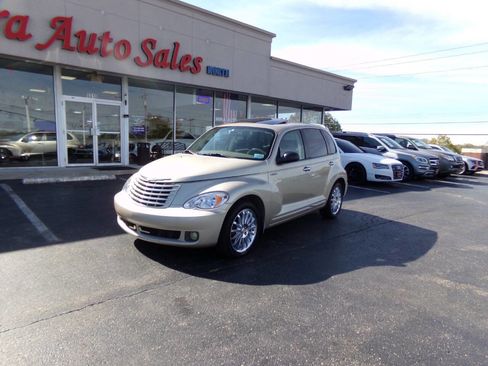 Used 2006 Chrysler PT Cruiser GT image 2