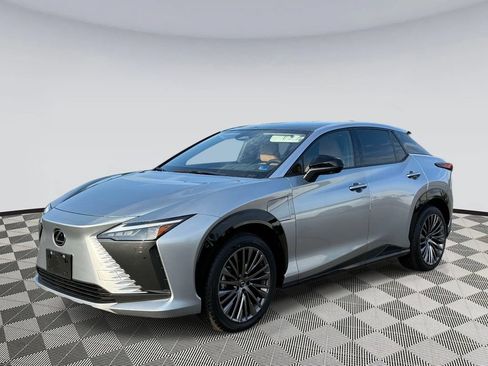 Used 2023 Lexus RZ 450e Premium w/ Accessory Package (2T) AWD/4WD image 5