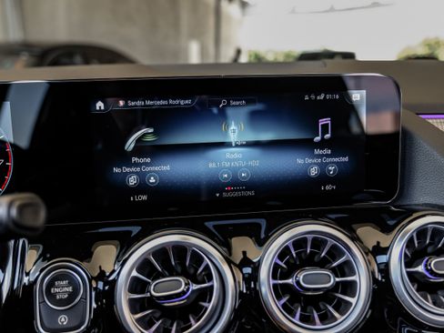 Used 2022 Mercedes-Benz GLA 250 image 29