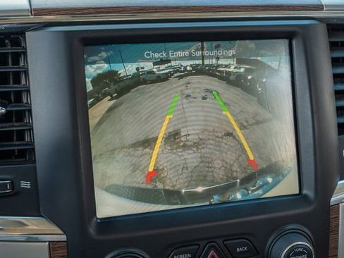 Used 2014 RAM 2500 Laramie w/ Convenience Group image 28