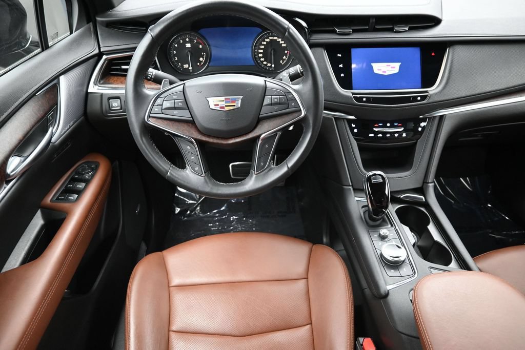 Certified 2023 Cadillac XT5 Sportv w/ Technology Package AWD/4WD image 12