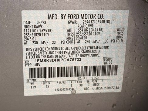 Used 2023 Ford Explorer XLT w/ Equipment Group 202A AWD/4WD image 34