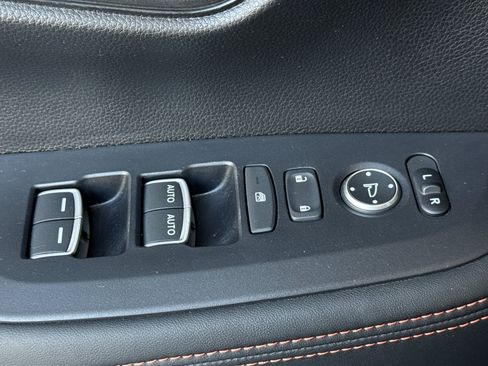 Certified 2024 Honda HR-V Sport image 12
