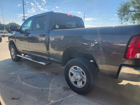 Used 2018 RAM 2500 Tradesman w/ Chrome Appearance Group image 2