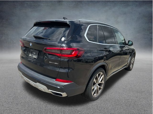 Used 2022 BMW X5 sDrive40i w/ Premium Package RWD image 9