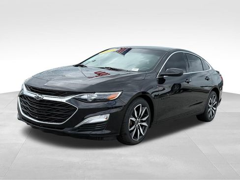Used 2024 Chevrolet Malibu RS FWD image 1