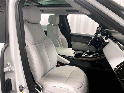Used 2023 Land Rover Range Rover Sport SE image 11