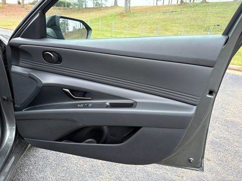 New 2026 Hyundai Elantra Sport image 14