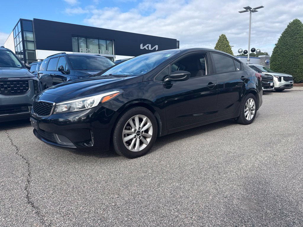 Used 2017 Kia Forte LX w/ LX Popular Package FWD image 1