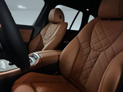 Used 2026 BMW X5 sDrive40i w/ Premium Package image 20