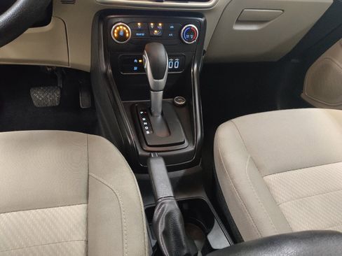 Used 2022 Ford EcoSport S image 26