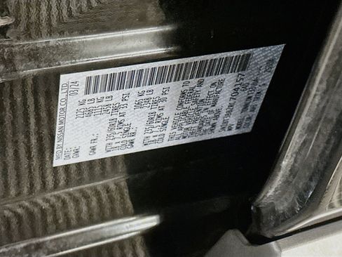 Used 2024 Nissan Rogue SV AWD/4WD image 12