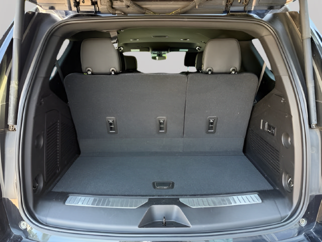 Used 2021 Chevrolet Tahoe Premier AWD/4WD image 34