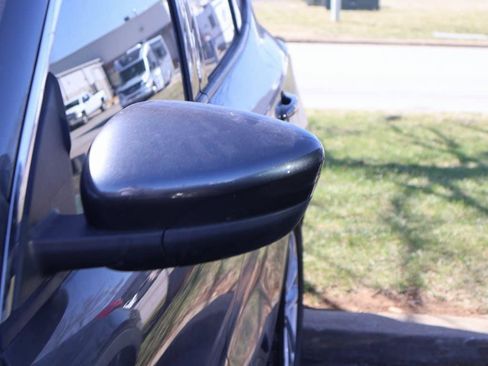 Used 2020 Ford Escape SE image 12