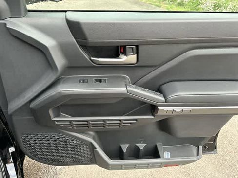 New 2024 Toyota Tacoma TRD Sport image 7