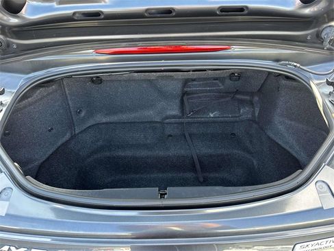 Used 2016 MAZDA MX-5 Miata Grand Touring image 7