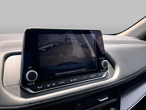 Used 2026 Nissan Rogue SV FWD image 26