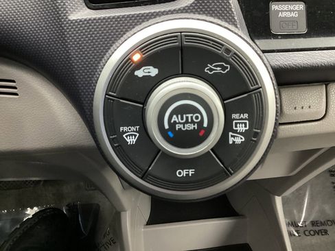 Used 2010 Honda Insight EX image 35