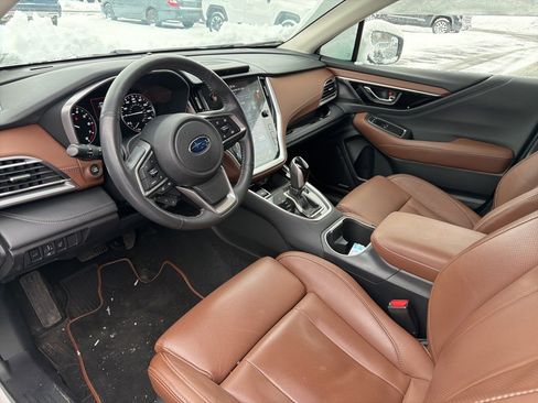 Used 2022 Subaru Outback Touring XT image 5