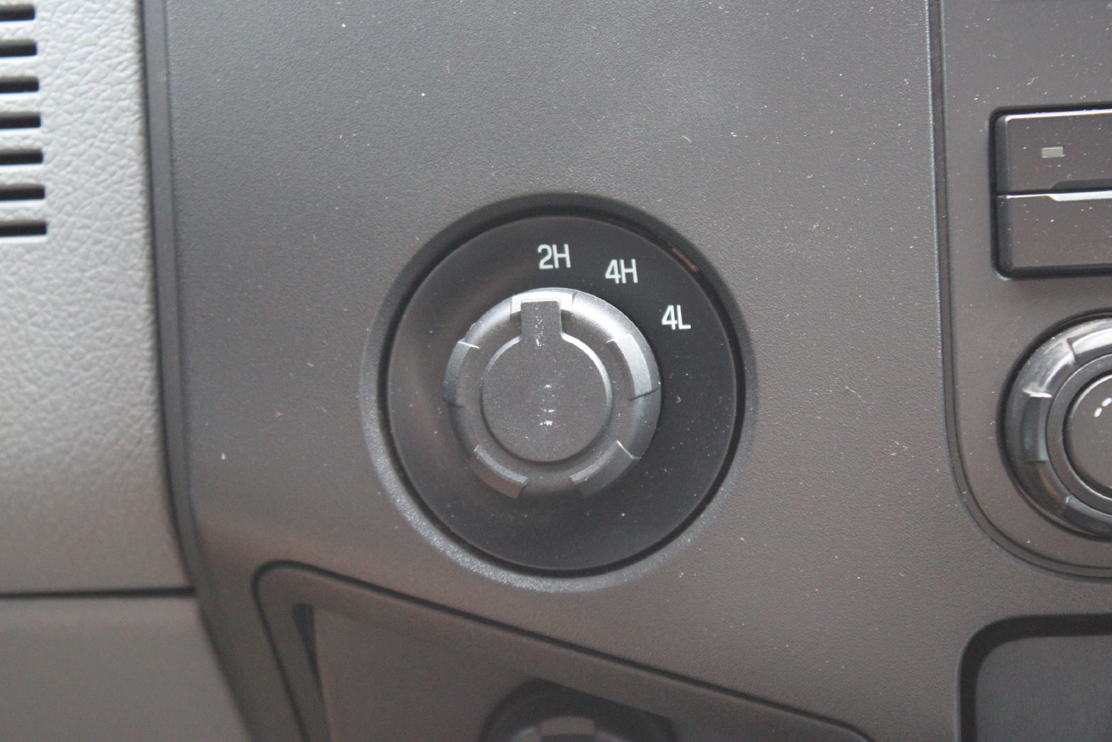 Used 2012 Ford F250 XL w/ PWR Equipment Group AWD/4WD image 17