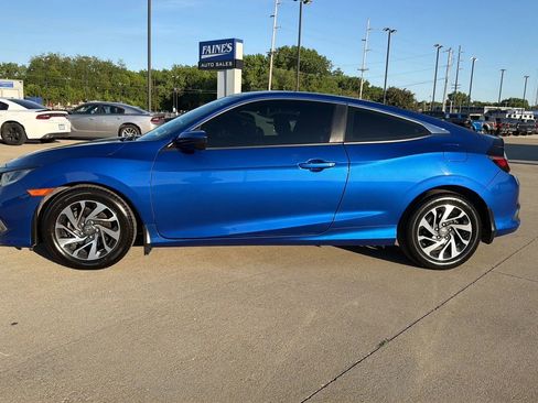 Used 2020 Honda Civic LX image 7