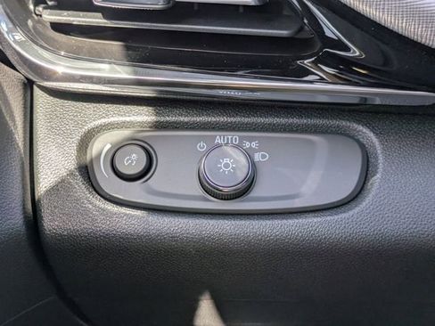 New 2026 Buick Envista Avenir image 29