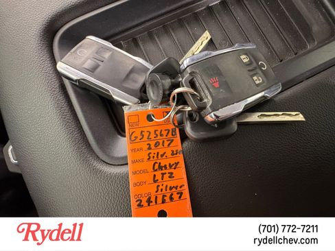 Used 2017 Chevrolet Silverado 2500 LTZ w/ Duramax Plus Package image 21