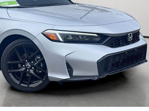 Certified 2025 Honda Civic Sport image 4
