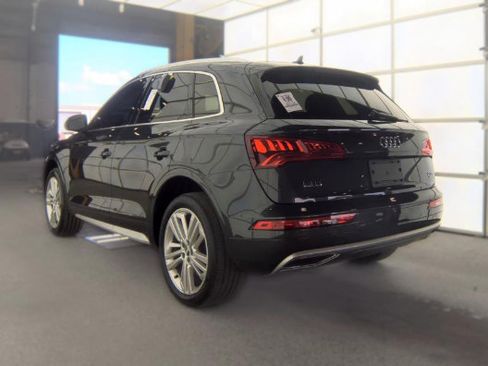 Used 2018 Audi Q5 Prestige w/ Prestige Package AWD/4WD image 2