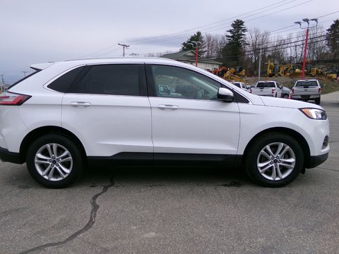 Used 2019 Ford Edge SEL image 2
