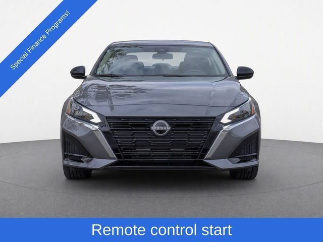 Used 2024 Nissan Altima 2.5 SV FWD image 6