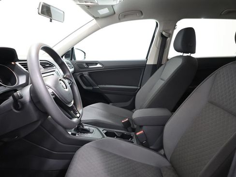 Used 2020 Volkswagen Tiguan S FWD image 13