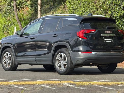 Used 2019 GMC Terrain SLT w/ Infotainment Package II AWD/4WD image 6