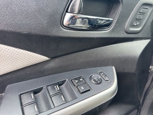 Used 2015 Honda CR-V Touring image 14