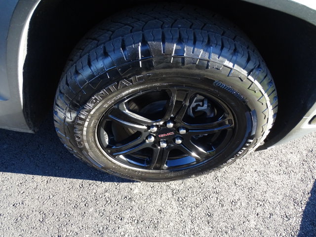 Certified 2023 GMC Acadia AT4 AWD/4WD image 31