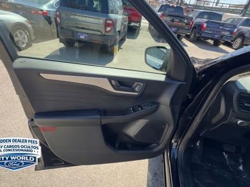 Certified 2022 Ford Escape SE w/ Convenience Package AWD/4WD image 6