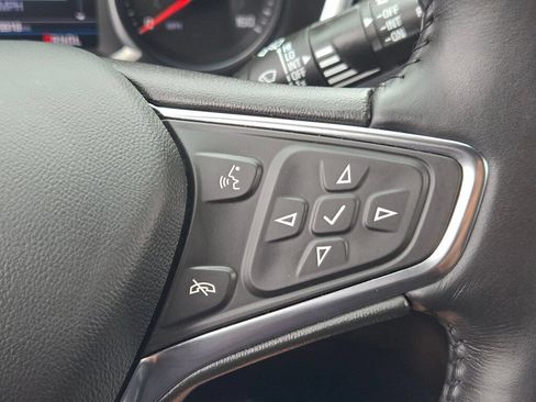 Used 2022 Chevrolet Equinox LT AWD/4WD image 36
