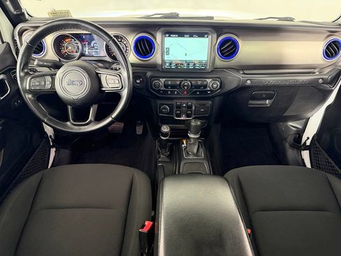 Used 2021 Jeep Wrangler Unlimited Sport AWD/4WD image 11