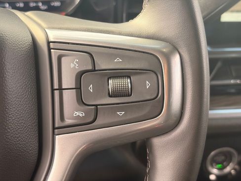 Used 2024 Chevrolet Silverado 1500 LT AWD/4WD image 23