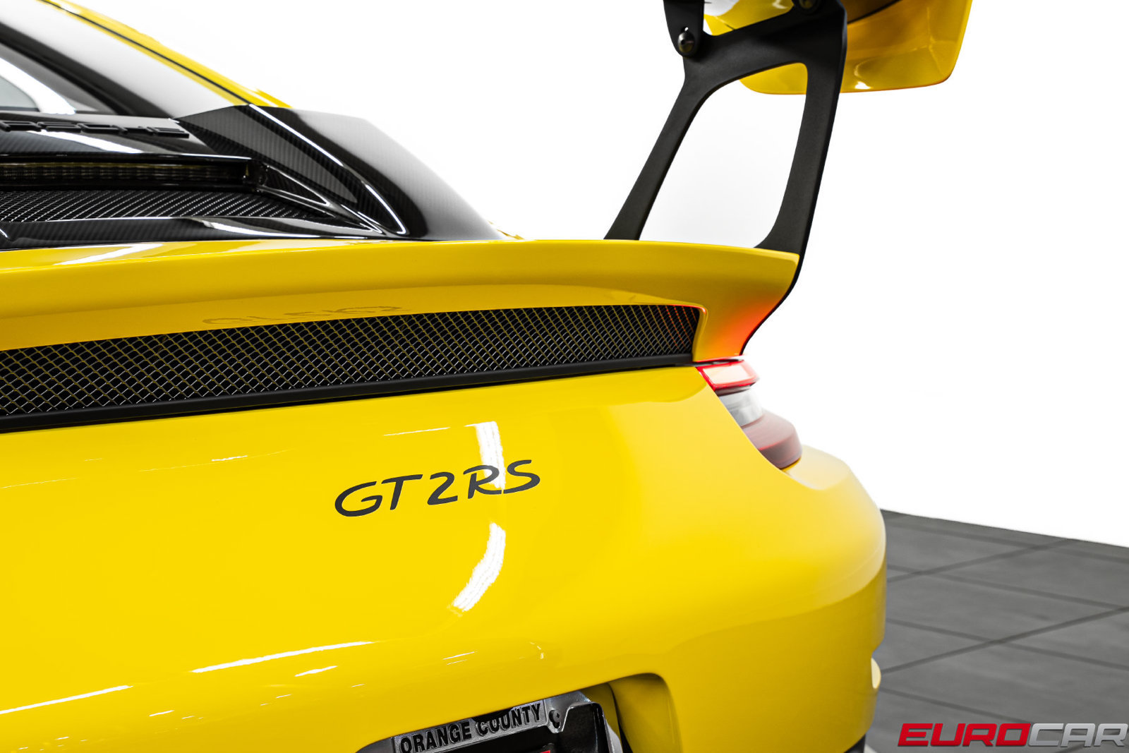 Used 2019 Porsche 911 GT2 RS RWD image 28