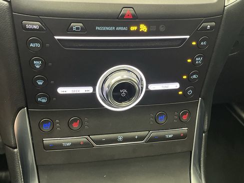 Certified 2019 Ford Edge Titanium w/ Equipment Group 301A FWD image 23