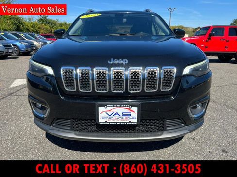 Used 2019 Jeep Cherokee Limited image 2