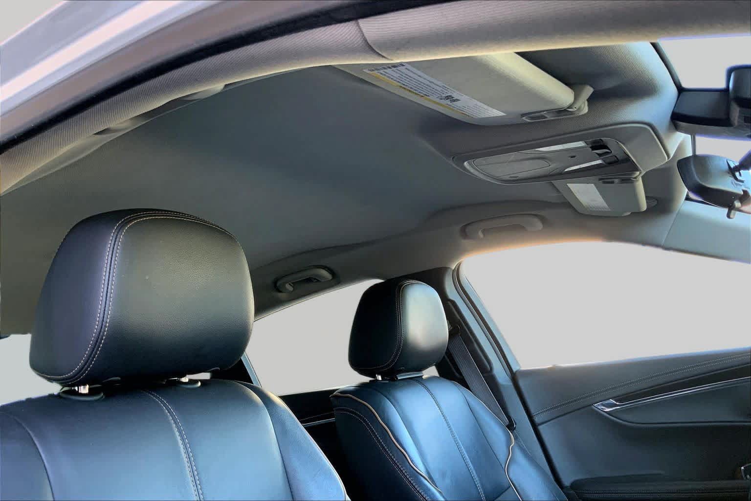Used 2015 Chevrolet Impala LTZ FWD image 14