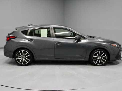 Used 2024 Subaru Impreza 2.0i Sport AWD/4WD image 11