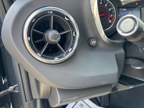 Used 2020 Chevrolet Camaro LT w/ RS Package RWD image 31