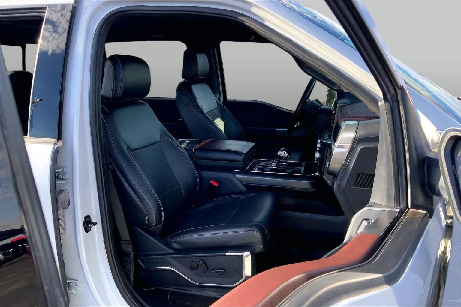 Used 2022 Ford F150 Lariat AWD/4WD image 8