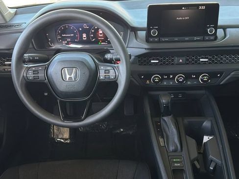 Certified 2023 Honda Accord EX image 17