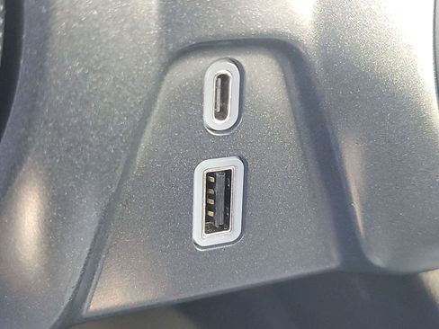 Used 2023 Chevrolet Blazer LT image 31