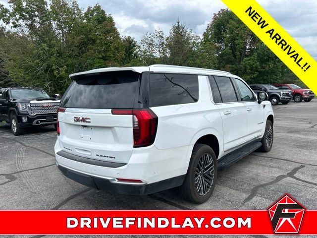 Used 2025 GMC Yukon XL Elevation AWD/4WD image 9